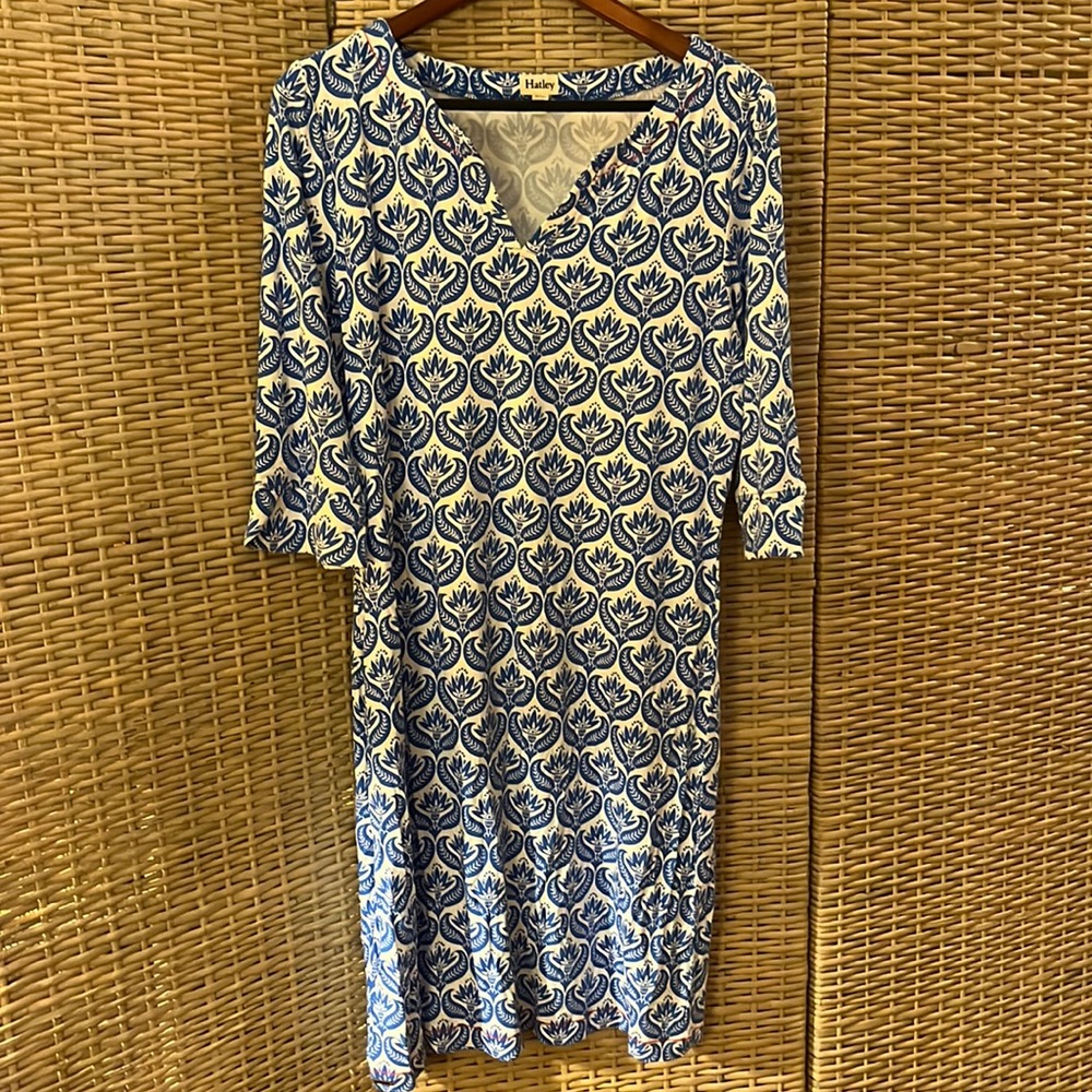 COPY - Hadley size large blue and white print dress